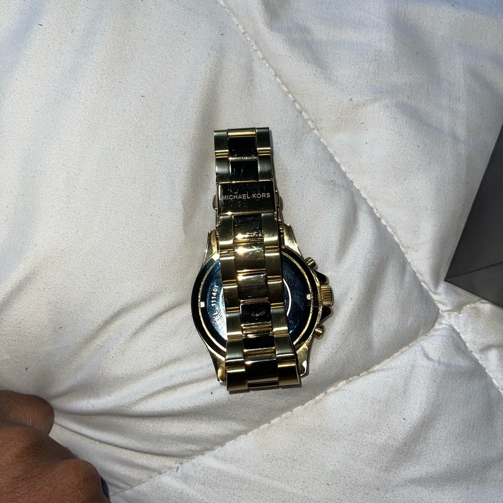 Michael Kors watch - Picture 4 of 6